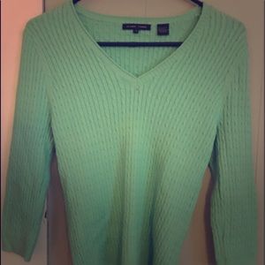 Light Green Quarter Sleeve Sweater